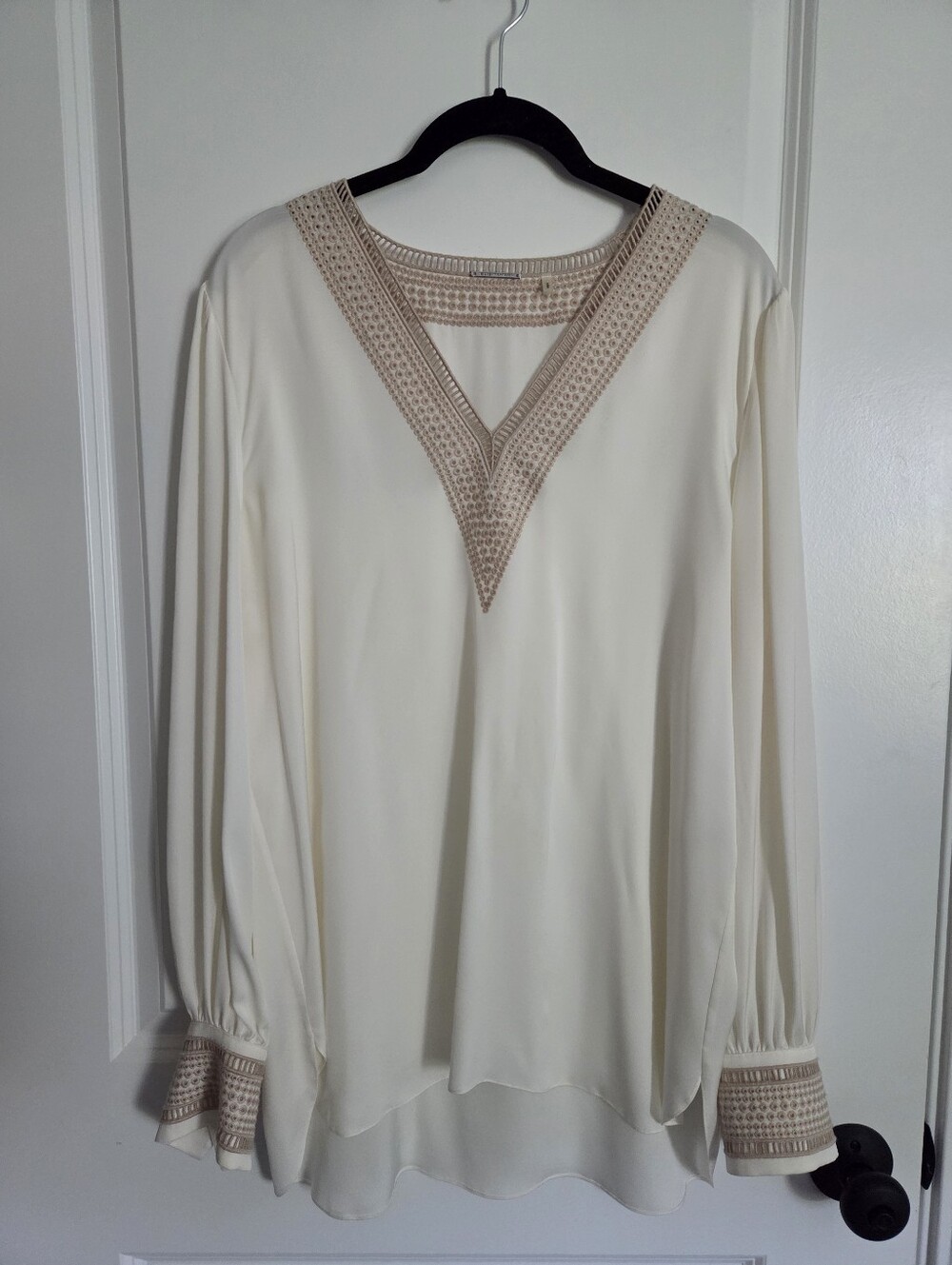 Elie Tahari Silk Blouse
